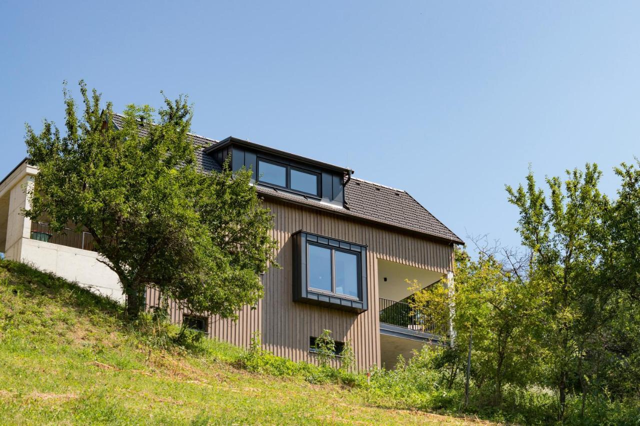Weinzeit Chalets Gamlitz Exterior photo